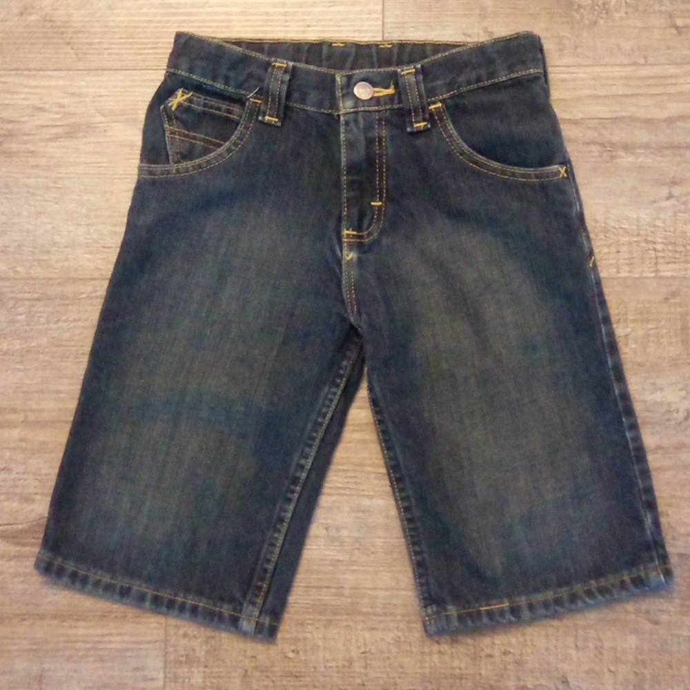 Boys jean shorts *like new*